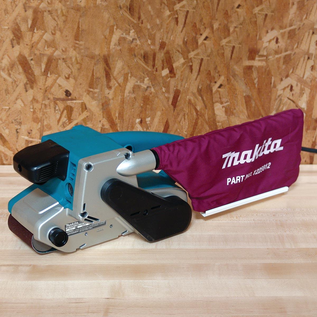 Makita Corded 3 in. x 21 in. 8.8 Amp Belt Sander | City Mill