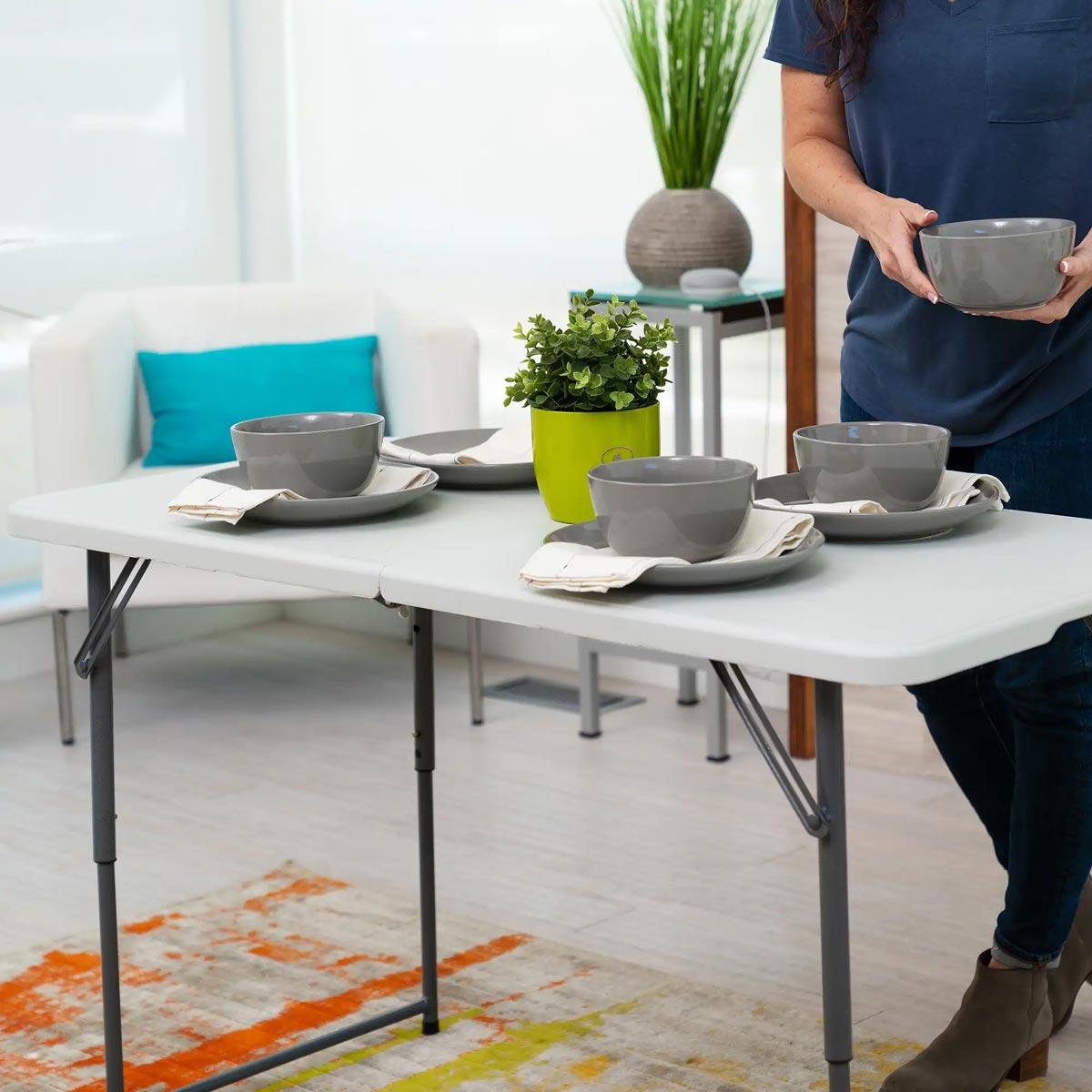  Peak - 【SALE】THE HALF FOLD MINI TABLE Amazon.com: Peakform Multipurpose Banquet Fold-in-Half Table